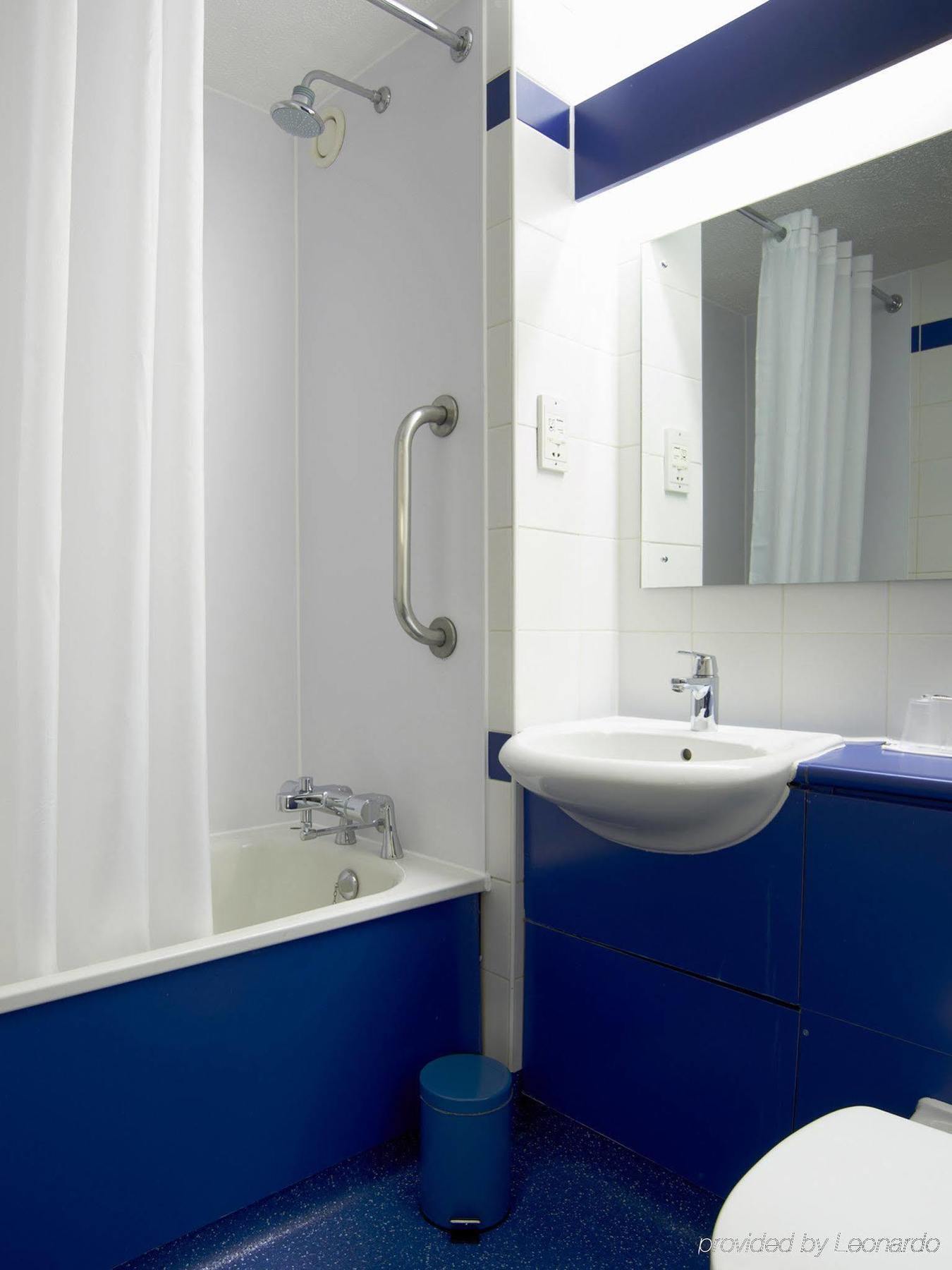 Travelodge Plymouth Eksteriør bilde